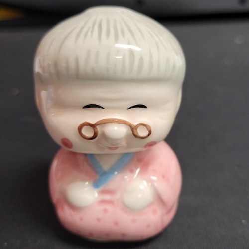 Estatuillas de acción japonesas de resorte Bobble Head - Imagen 2 de 6