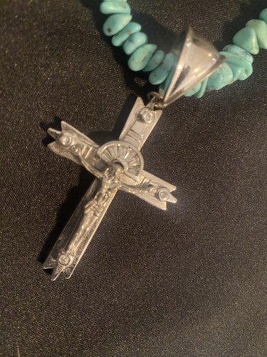 18 Inch Turquoise and sterling silver cross necklace With Jesus - Picture 5 of 9