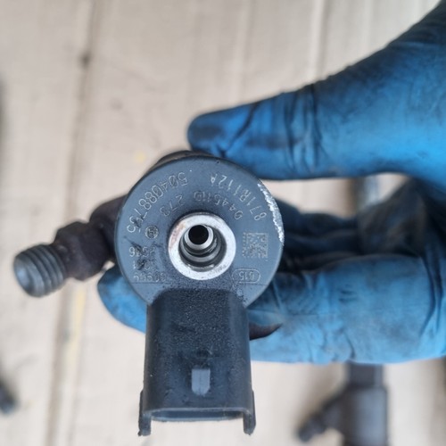 Iveco Daily 2007-2012 2.3 euro4 Diesel fuel injector 504088755 / 0445110273 - Picture 4 of 6