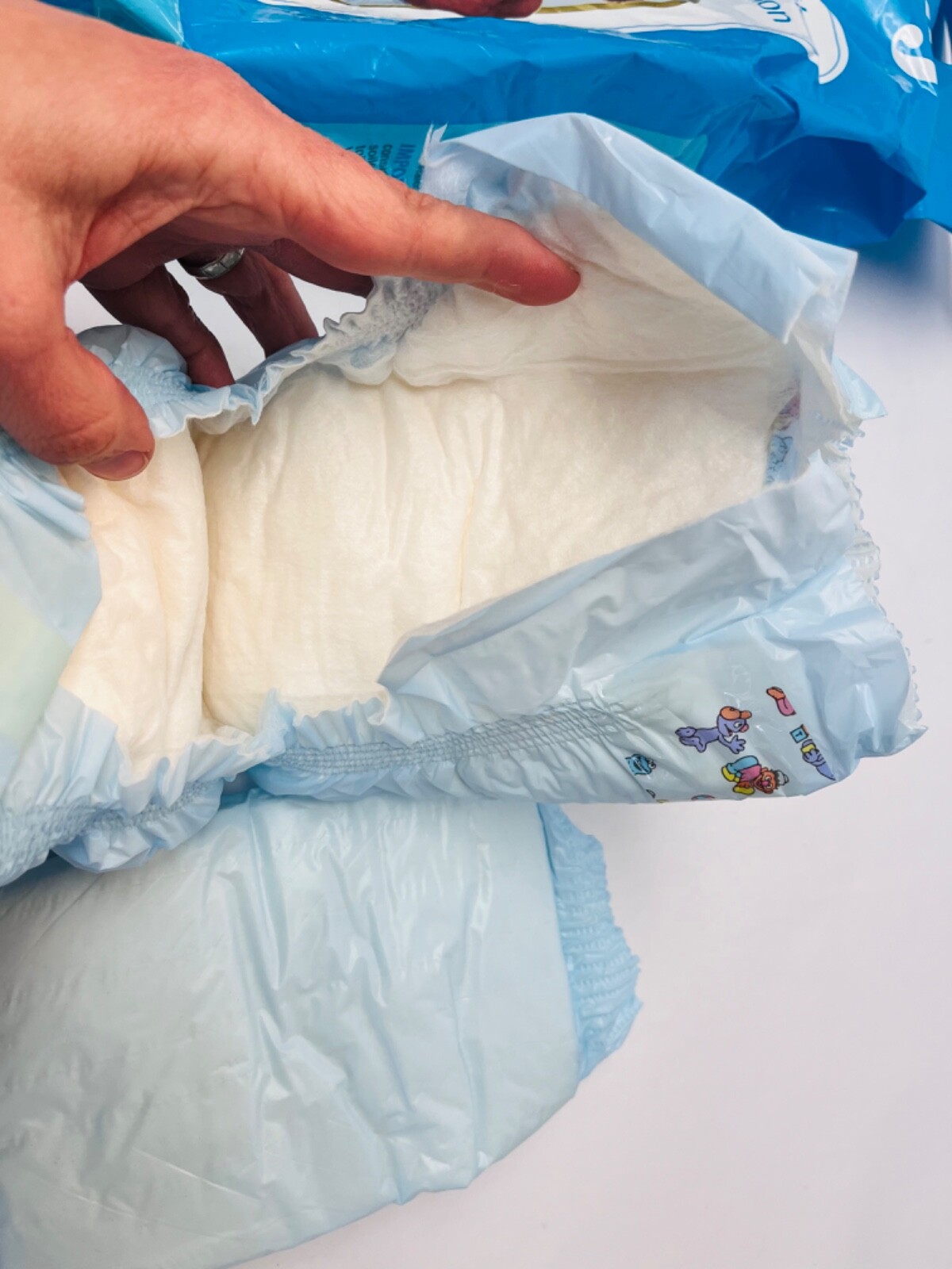 Vintage Luvs Deluxe Diapers for Boy Packaging with 2 Diapers 1987