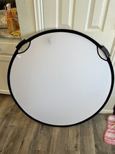 Glow 5-in-1 Collapsible Circular Reflector with handles 42" 