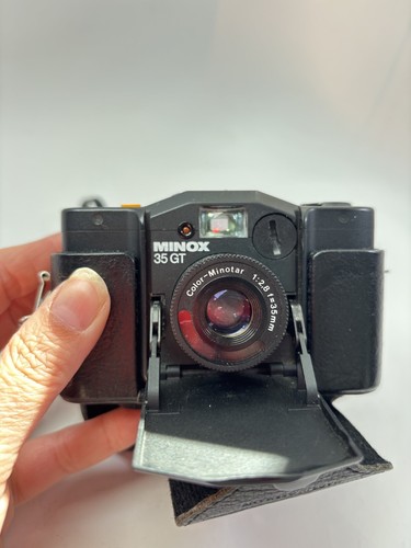 Vintage Minox 35 GT 35mm f.28 Film Camera Color Minotar Germany Tested w/Case - Picture 9 of 14