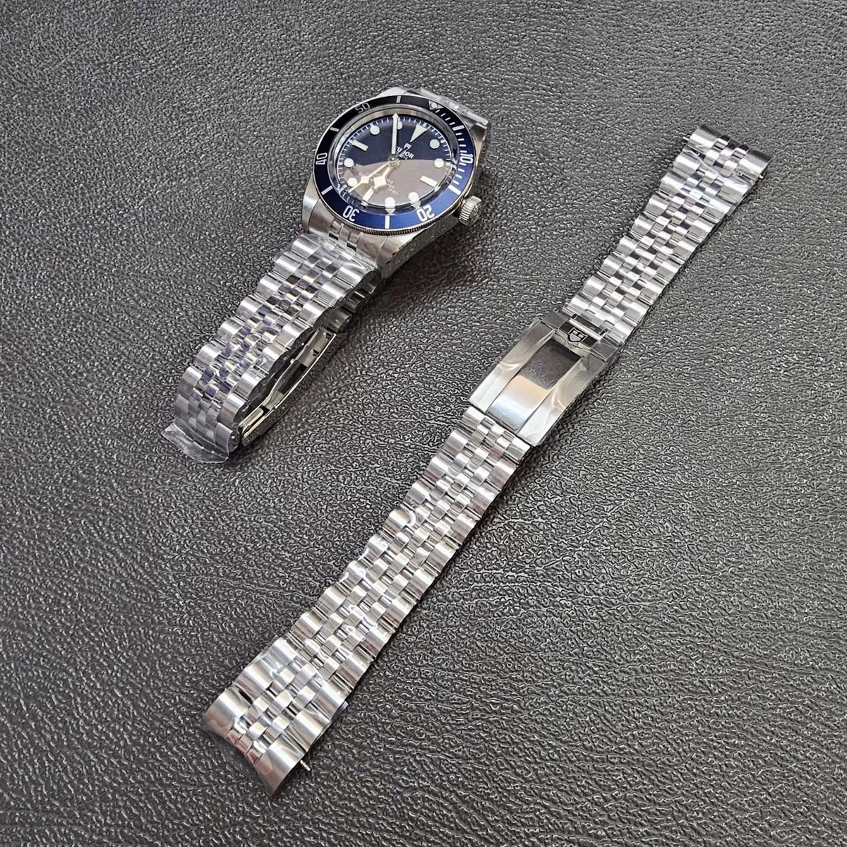 Cinturino di ricambio in gomma nera da 22 mm con chiusura per SKX Tudor