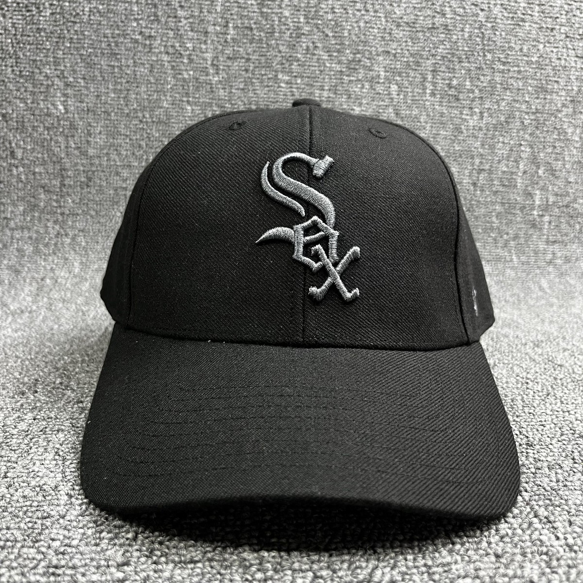 Chicago White Sox '47 Brand MVP Adjustable Hat Black Silver Logo MLB Cap OSFA