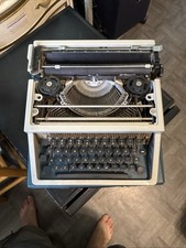 Olivetti Lettera 32 Typewriter With Case - Front Cover Missing thumbnail