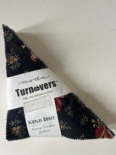 Moda KANSAS WINTER turnover, 80 triangles by Kansas Troubles Quilters