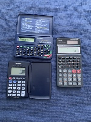 Casio Wissenschaftlicher Taschenrechner fx-992S + Casio HL-820 + Seiko Rechtschreibprüfung Konvolut