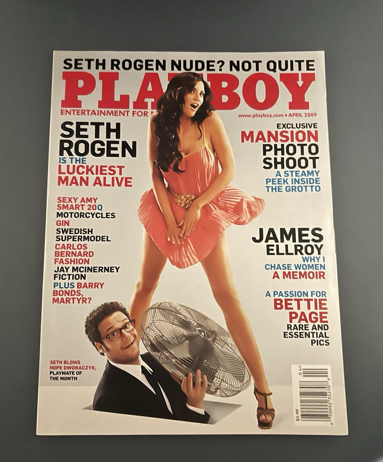 Playboy April 2009 Seth Rogen Cover Hope Dworaczyk Playmate Centerfold