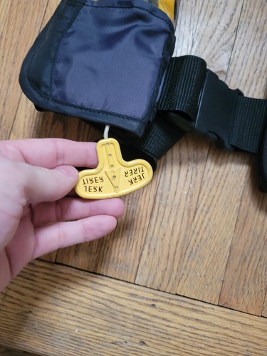 Cabela's aufblasbare Weste PFD Freizeit Typ II Erwachsene Führungsausrüstung Modell T1H - Bild 3 von 7