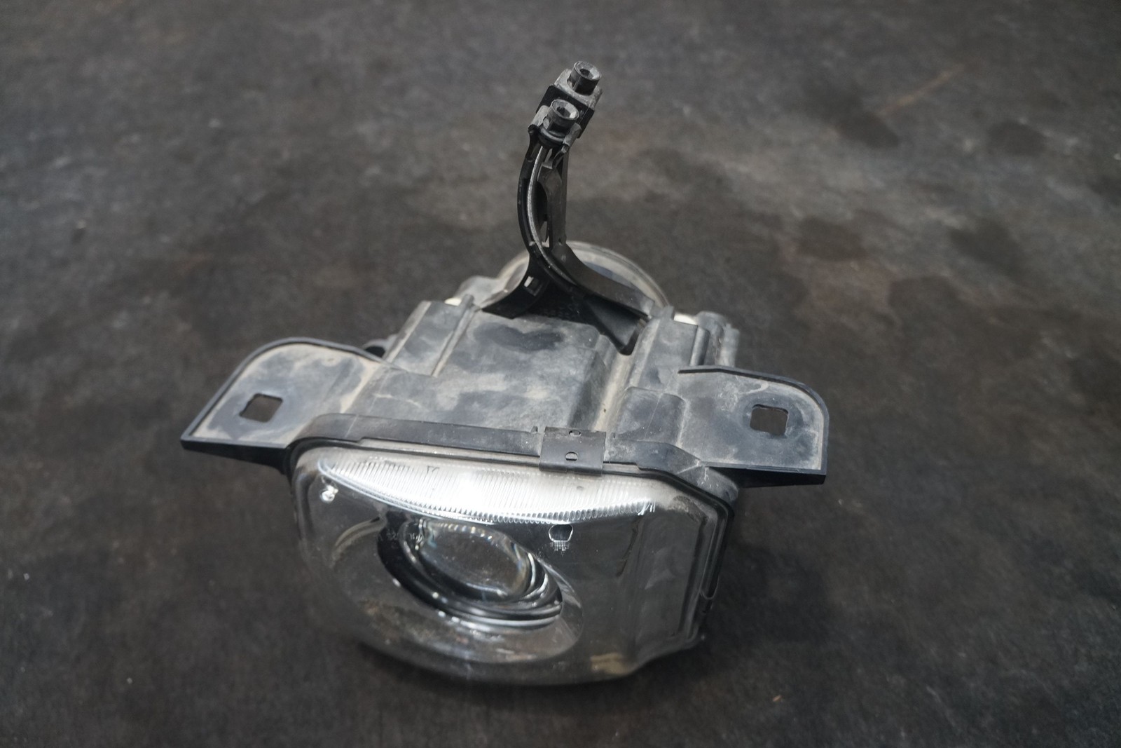 Front Left Bi Xenon Headlamp Assembly 63120010675 OEM Rolls Royce Phantom 2004