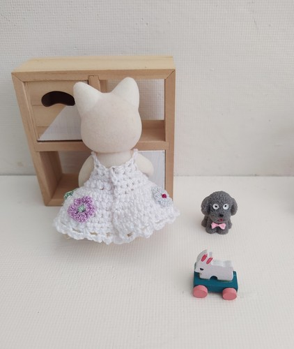 Ropa Para animales calico critters vestido ganchillo mamá Sylvanian - Imagen 3 de 3