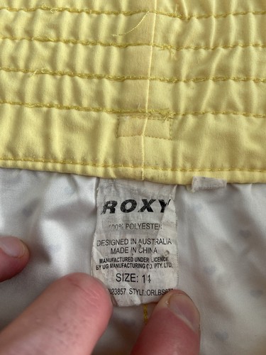 Women’s Roxy Board shorts Swim Bottoms Yellow Polka Dot Size 14 Y2K - Picture 6 of 13