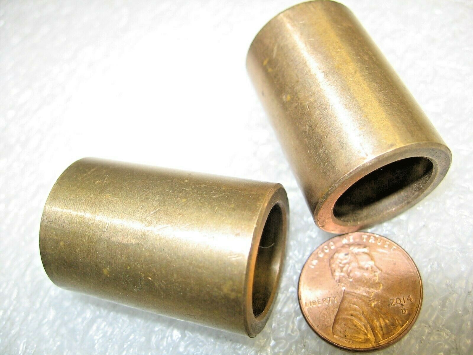 Lot of 2) Oilite SelfLube Sintered Bronze 16 mm x 22 mm x 32 mm