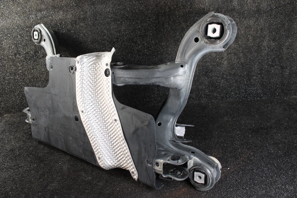 Brazalete de suspensión trasero Mercedes Benz GLA250 A2423500000 TRACCIÓN DELANTERA 67K M270 W156 Foto 4 de 4