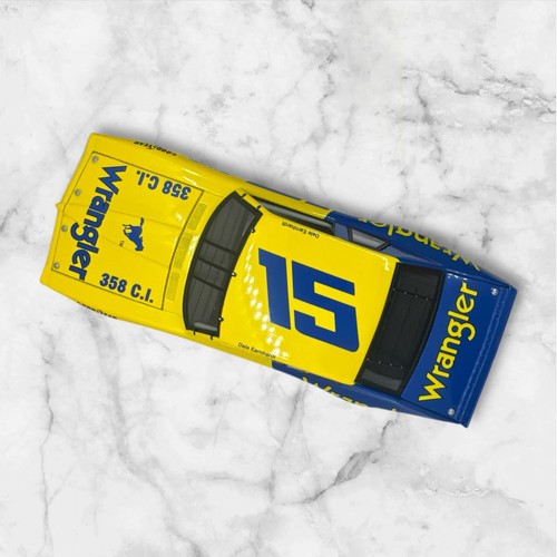 Dale Earnhardt #15 Wrangler 1979 Pontiac Ventura Legendary Series 1:24 Diecast - Picture 17 of 24