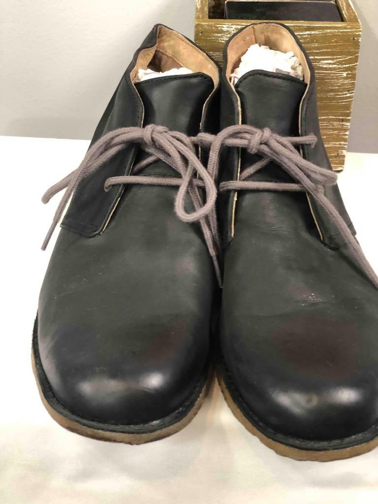 UGG Men display picture 2