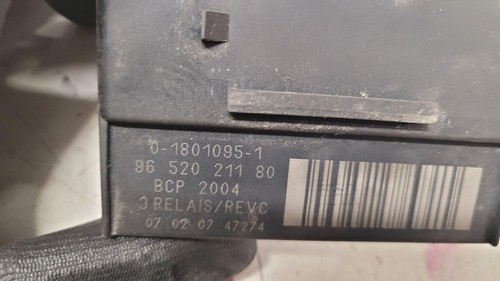 Relè candela CITROËN C5 II RC 9652021180 1.6 Diesel 80kw 2006 28733690 - Foto 2 di 4