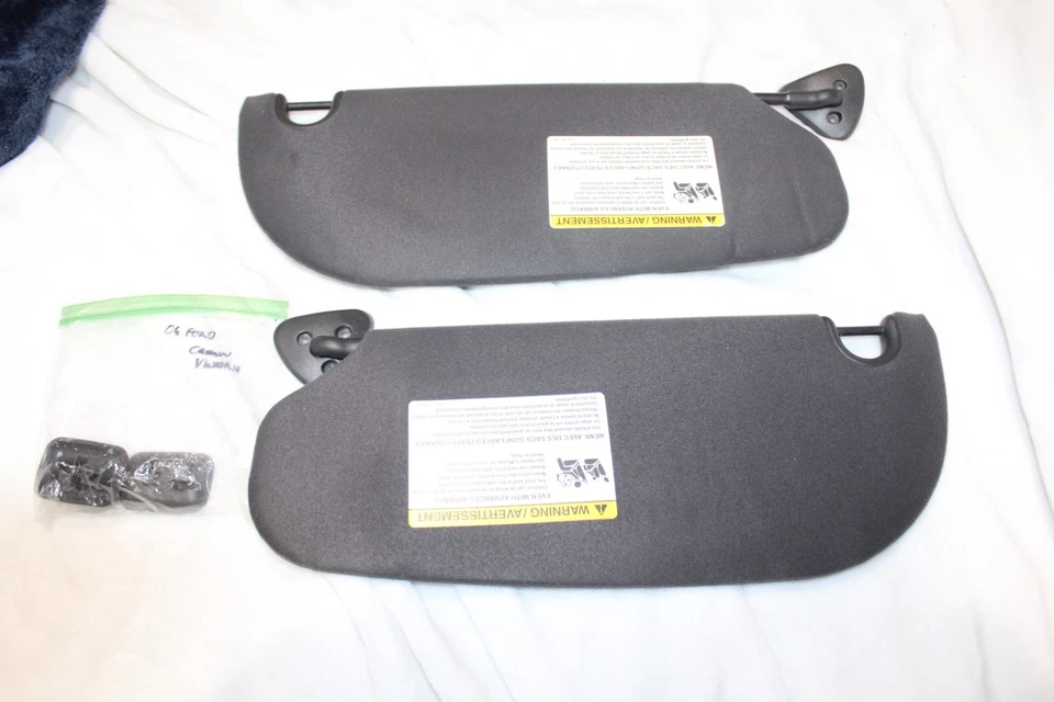 06-11 福特皇冠维多利亚大侯爵遮阳板带遮阳夹镜子 — 第 3/3 张图片