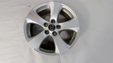 Wheel 17x7 Alloy 5 Spoke Fits 11-20 Sienna 445527 Wheel 17x7 Alloy 5 Spoke Fits 11-20 Sienna 445527