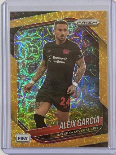 2025-26 Panini Prizm Fifa Choice Aleix Garcia Gold Prizm/10 Leverkusen