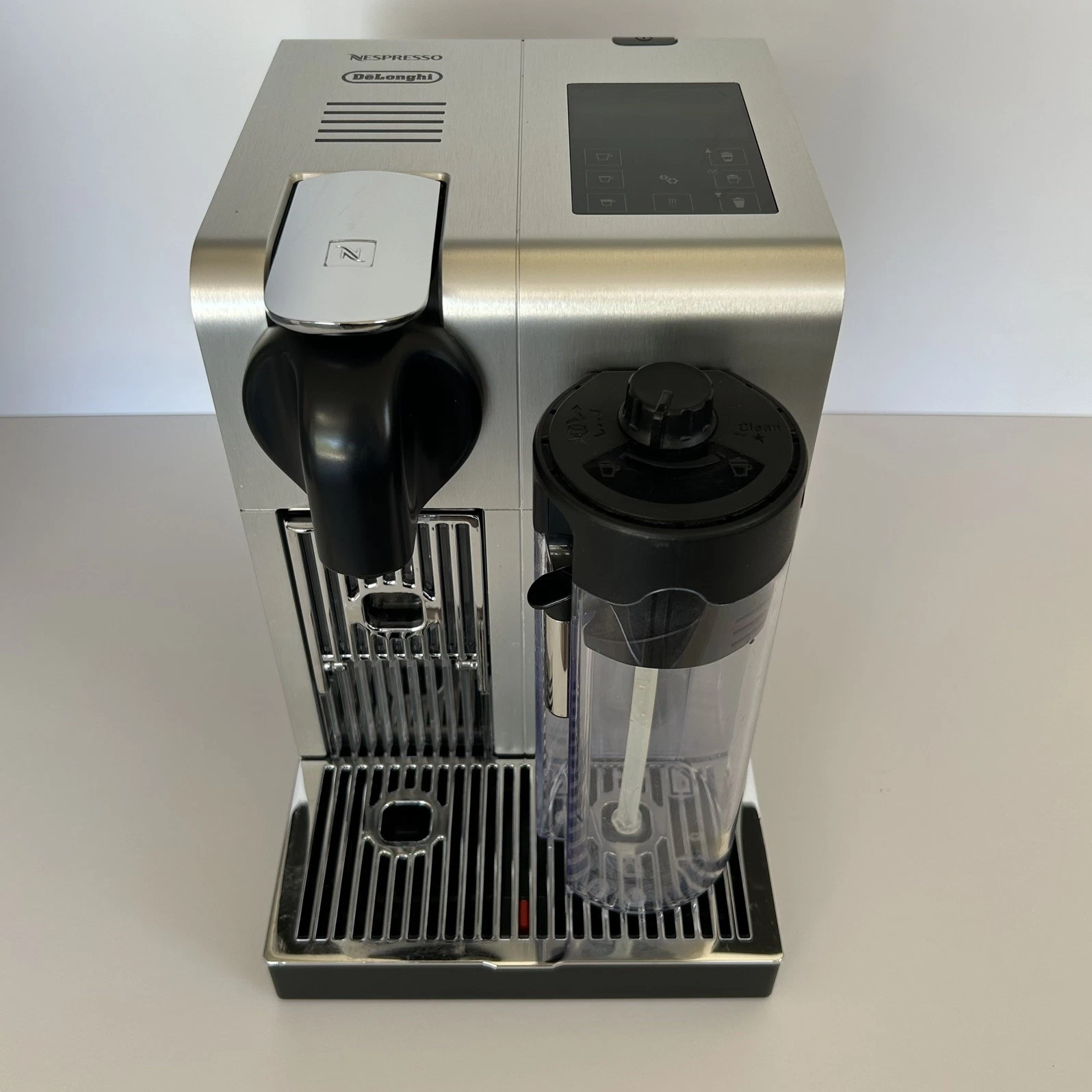 Nespresso Lattissima Pro Espresso Machine by De'Longhi with Milk Frother, Silver