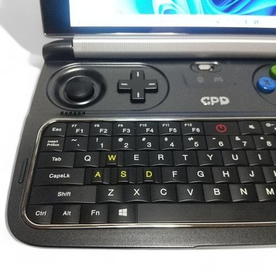 GPD WIN 2 Intel Core m3-8100Y 8GB RAM 256GB SSD Handheld Gaming PC