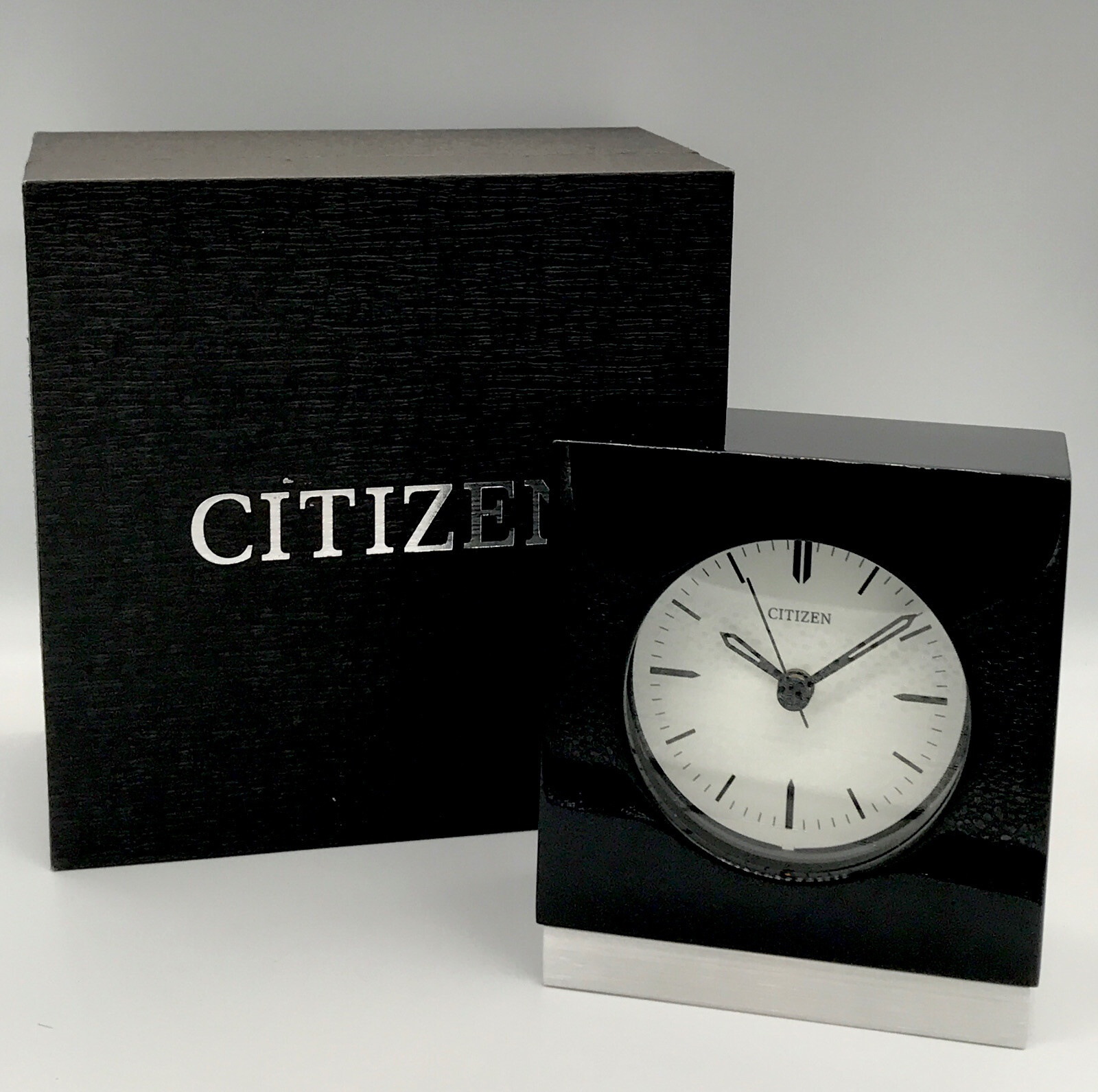 Citizen Decorative Modern Table Desk Clock With Box Free Shipping!!