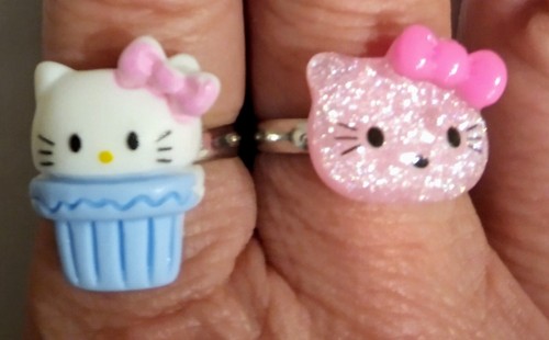 Handgefertigt *Hello Kitty & Cupcake* 2er Set verstellbare Ringe - Bild 10 von 11
