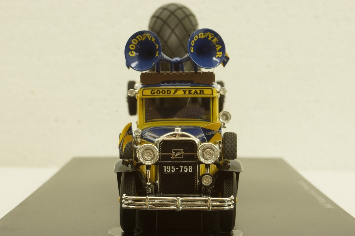 Buick Goodyear Airwheel Promotion Bus, 10012, AutoCult 1:43 Buick Goodyear Airwheel Promotion Bus, 10012, AutoCult 1:43