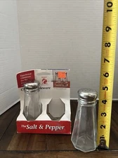 hc/ GEMCO New 1995 Salt & Pepper Shaker Set Classic Tablewear 4.5"