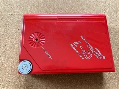 Hitachi Perdisco CP-7 Stereo Cassette Player Walkman Vintage 1980s