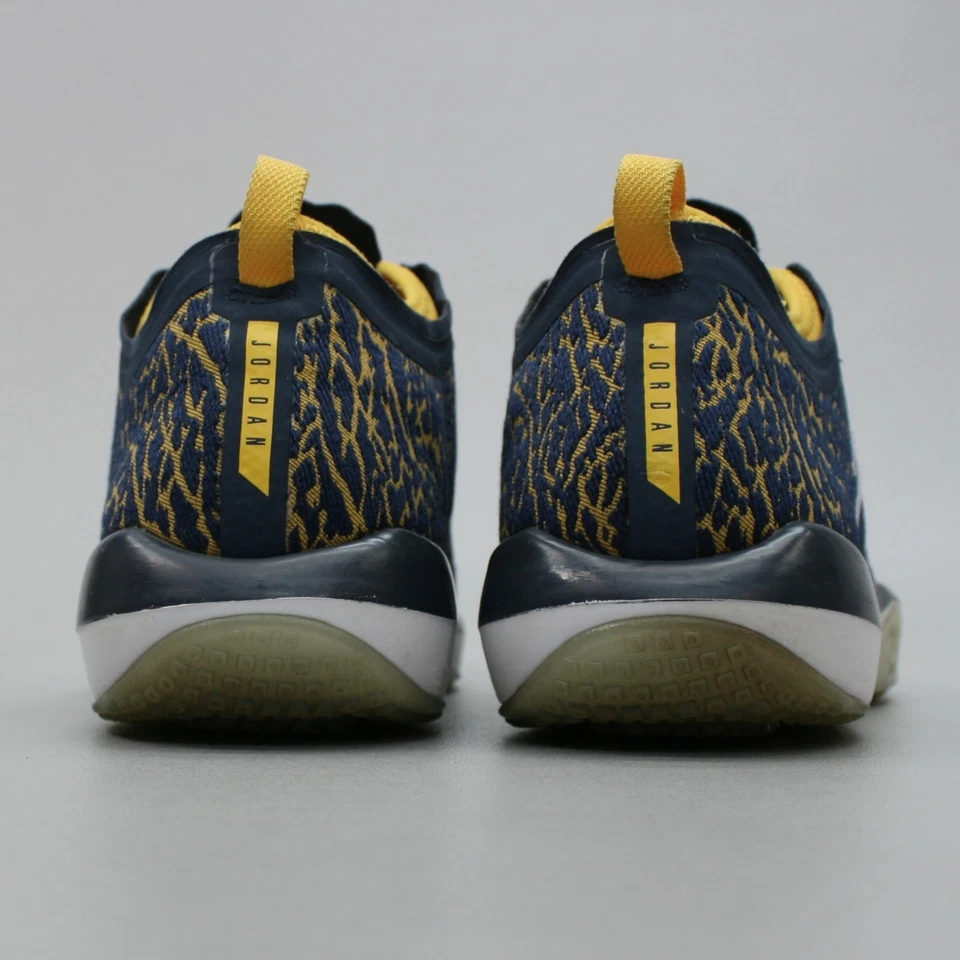 Nike Hombres 9 Jordan Entrenador 1 Bajo Michigan Wolverines Zapatos Tenis 845403-420 Foto 3 de 4