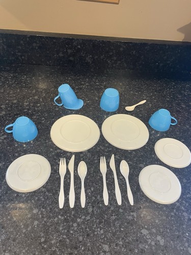 VTG 60s Worcester Barbie Midge Plastic Tea Set Lot Cups Plates Sugar Creamer - Picture 6 of 6
