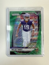 2024 Panini Prizm - Rookies Dallas Turner #324 Green Wave Prizm (RC)