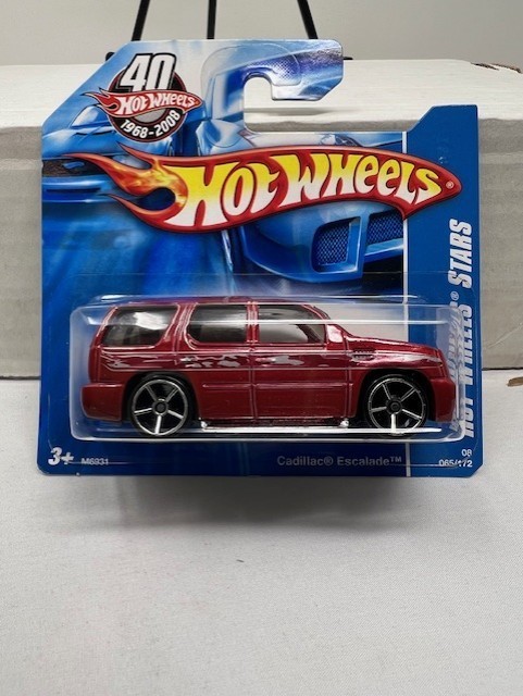 *NEW* Hot Wheels 2008 All Stars Cadillac Escalade 065/196 Red - Short Card -