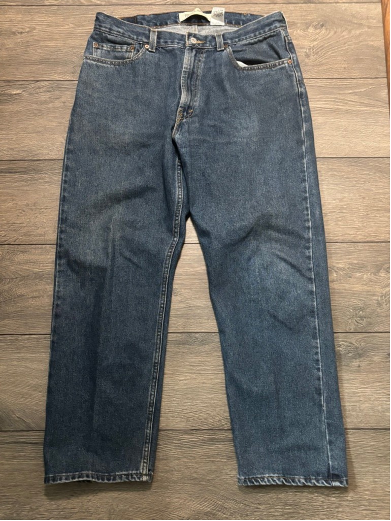 Vintage Y2K Levi’s 505 Regular Fit Jeans W38 L30 | 2000s Straight Leg Denim