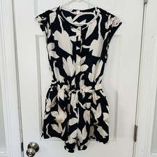Crewcuts Navy and White Kids Floral Silky Shorts Romper Sz 12