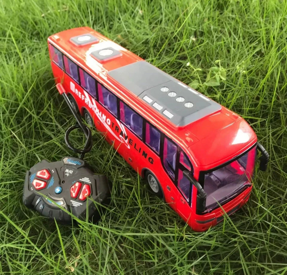 Rc Large Remote Controlled Tour Bus School Bus Model With LED Radio Contro - Image 2 of 3