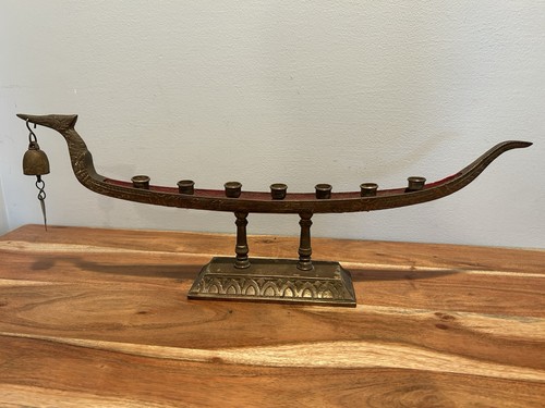 Vintage Brass Cast Supannahong Candlestick Holder Dragon Boat Candlabra 20” Long - Picture 2 of 8