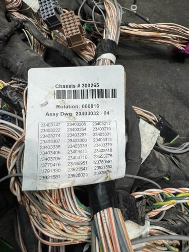 Volvo VNL Wiring Harness, Cab - Used | P/N 2340303204