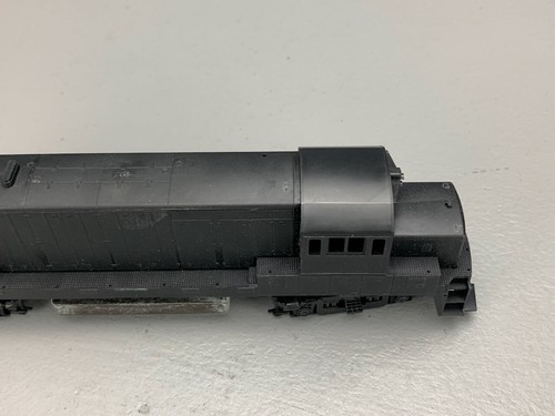 HO Stewart Athearn U25-B Undecorated Locomotive Powered HO4834 - Picture 8 of 15