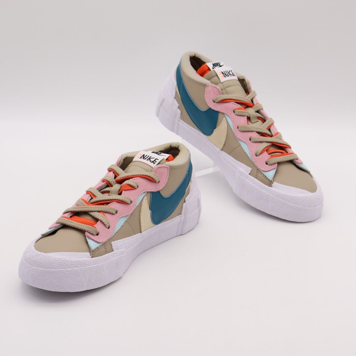DM7901-200 KAWS sacai Nike Blazer Low Reed Brown Beige Ivory DM7901-200 KAWS sacai Nike Blazer Low Reed Brown Beige Ivory