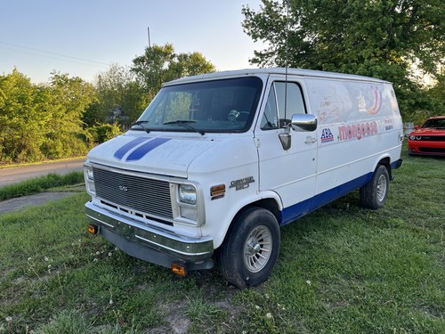 1991 Chevrolet G20 Van 