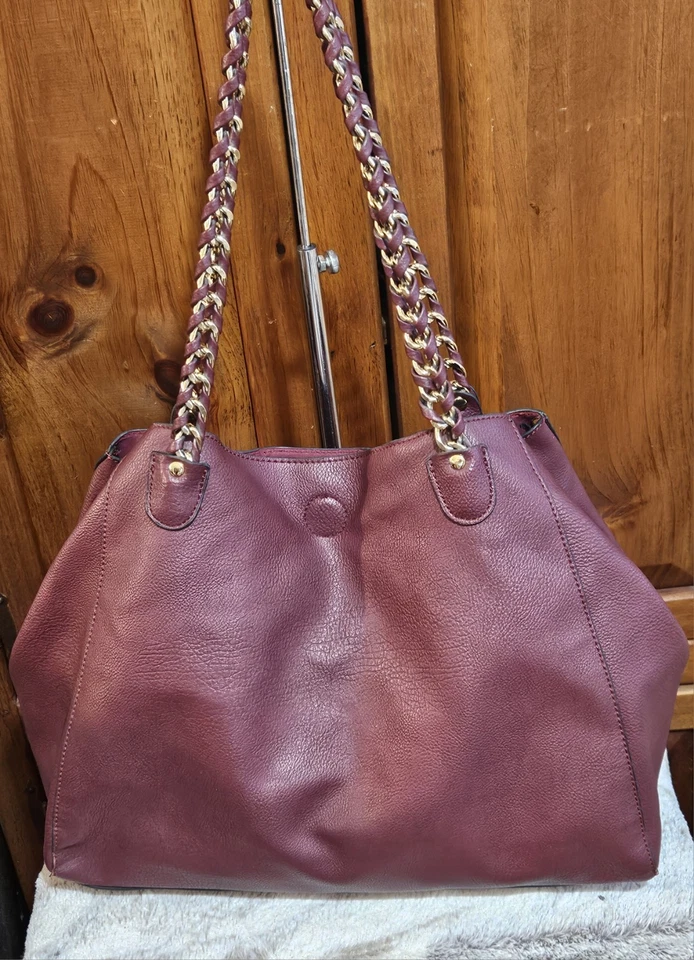 MARC JACOBS NEW YORK Large Leather Shoulder Bag Handbag GREAT CONDITION - Image 3 of 4