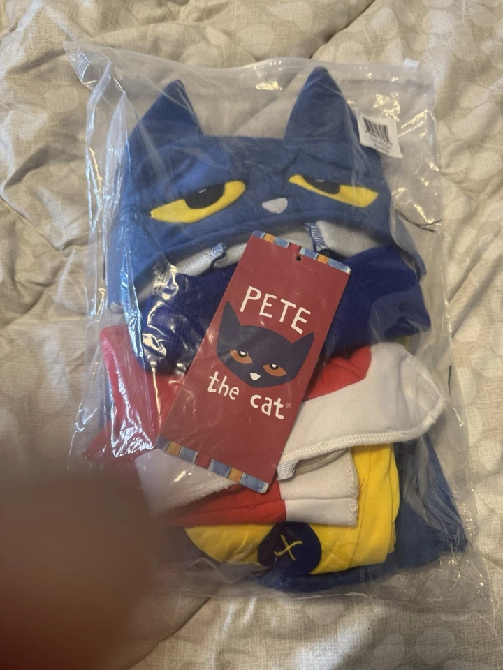 Pete the cat costume size toddler’s 4-6 - Image 2 of 4