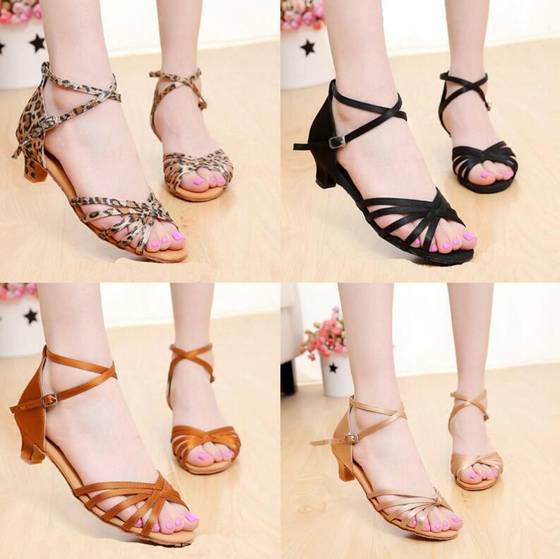 Niños Niñas Mujeres Damas Salsa Latino Tango Zapatos de Baile Salón Tacón Bajo