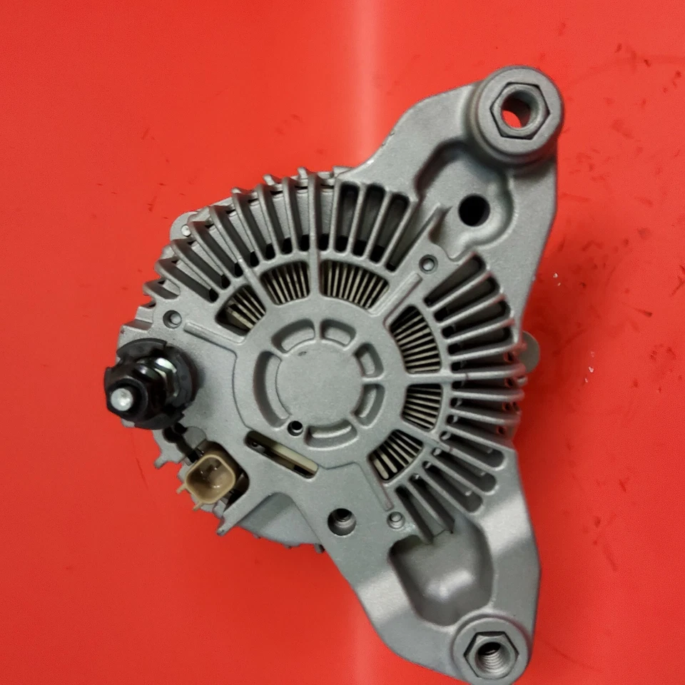 Ram Truck Ram2500 Ram3500 L6 6,7 litros 2011 a 2019 alternador reman 180 amperios  Foto 3 de 4