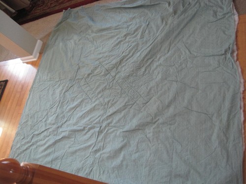 ZIG ZAG Quilt Partially Completed Basted Stitch 68 1/2 X 79" Gray Green and Red - Picture 7 of 9