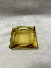 VINTAGE SQUARE AMBER CIGAR GLASS ASHTRAY 1960'S RETRO LOOK