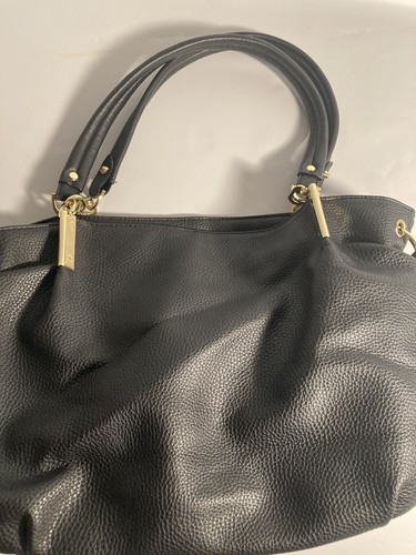 Juicy couture black pebbled Faux leather large shoulder And Dust bag - Picture 3 of 9